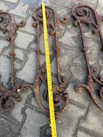 smeedijzeren / gietijzeren balusters met klassieke krulvorm., Antiek en Kunst, Curiosa en Brocante, Ophalen