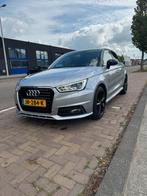 Audi A1 1.0 Tfsi 95pk 2016 Grijs, Auto's, Voorwielaandrijving, Stof, A1, 95 pk