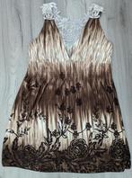 Tanktop met kant op de rug, Bruin, Maat 42/44 (L), Ophalen of Verzenden, Zonder mouw