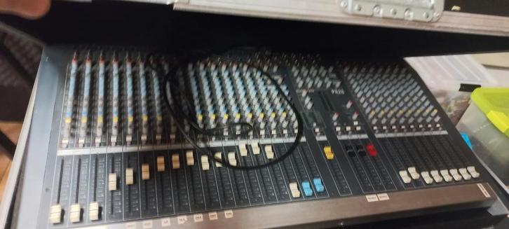 Allen&Heath PA28 Mengpaneel, Muziek en Instrumenten, Mengpanelen, Gebruikt, 20 kanalen of meer, Microfooningang, Ophalen