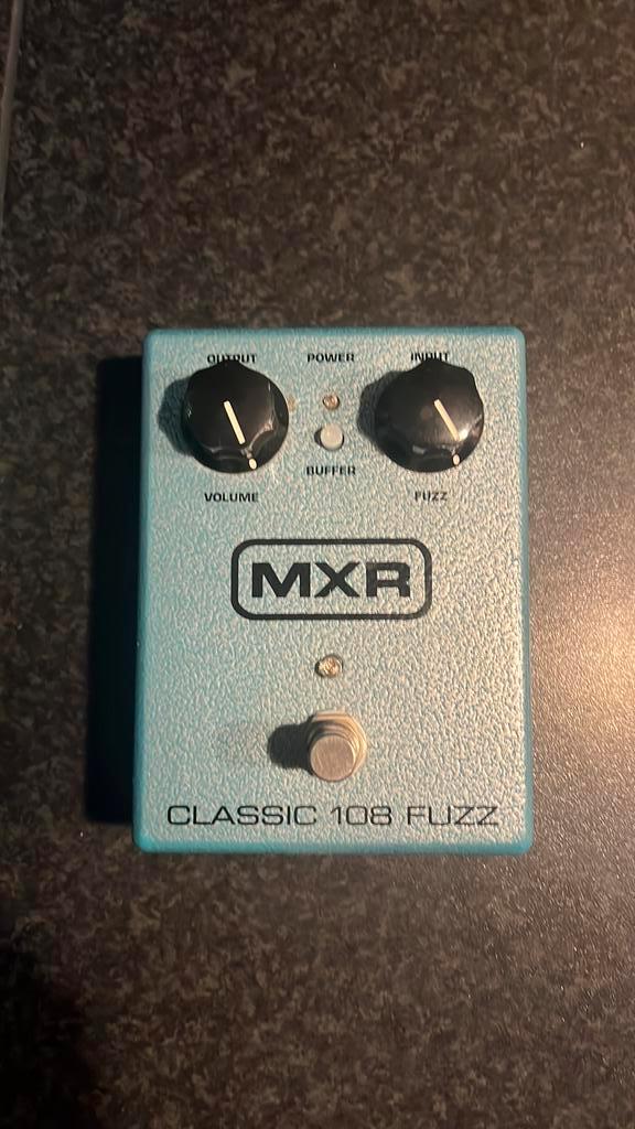 MXR Classic 108 Fuzz, Muziek en Instrumenten, Effecten, Zo goed als nieuw, Ophalen of Verzenden