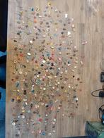 Collectie reclame speldjes, Verzamelen, Speldjes, Pins en Buttons, Ophalen of Verzenden, Gebruikt, Merk, Speldje of Pin