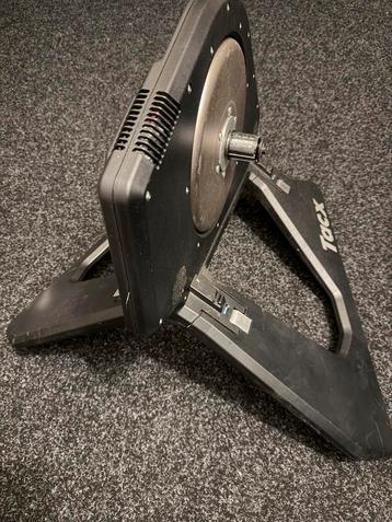 Tacx Neo Smart T2800 Fietstrainer beschikbaar voor biedingen