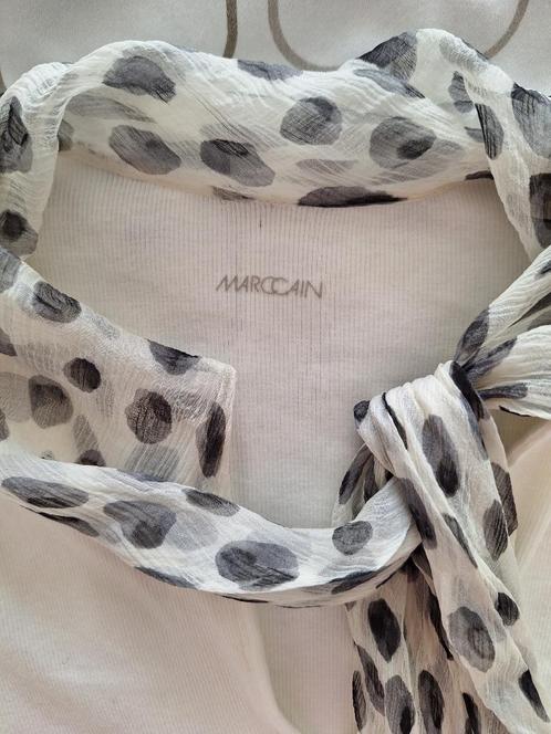 Shirtje MARCCAIN - roomwit - zijden sjaal _Maat N5 - XL - 42, Kleding | Dames, T-shirts, Zo goed als nieuw, Maat 42/44 (L), Wit
