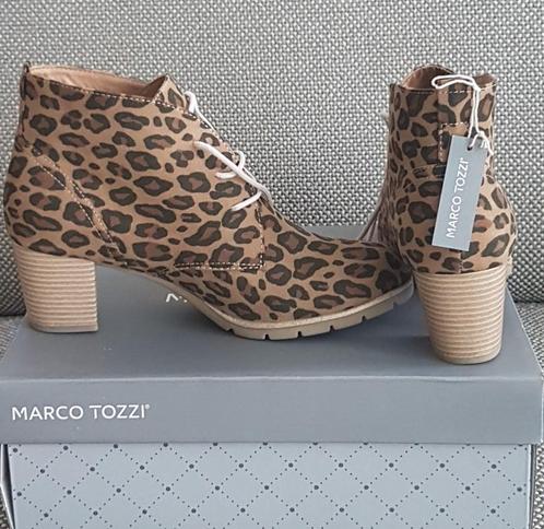 Marco Tozzi maat 39 nieuw in doos!, Kleding | Dames, Schoenen, Nieuw, Beige, Ophalen of Verzenden