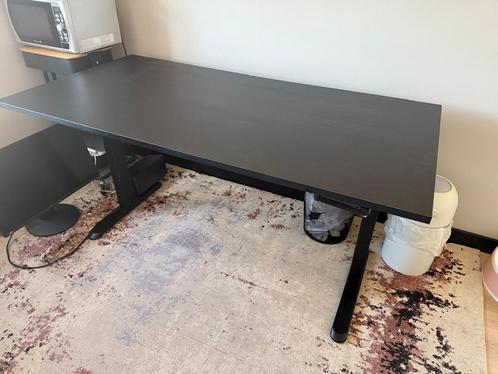 Bureau Homeworx zit/sta handmatig verstelbaar, Huis en Inrichting, Bureaus, Zo goed als nieuw, Stabureau, In hoogte verstelbaar