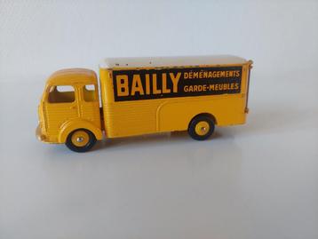 Dinky Toys Vrachtwagen Cargo 33 beschikbaar voor biedingen