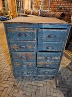 Oude kast, stoere brocante, Antiek en Kunst, Curiosa en Brocante, Ophalen
