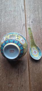 Chinees kommetje met lepel, Huis en Inrichting, Keuken | Servies, Ophalen of Verzenden, Zo goed als nieuw, Kom(men), Overige stijlen