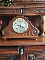 aparte pendule met groen getint bol glas, Ophalen