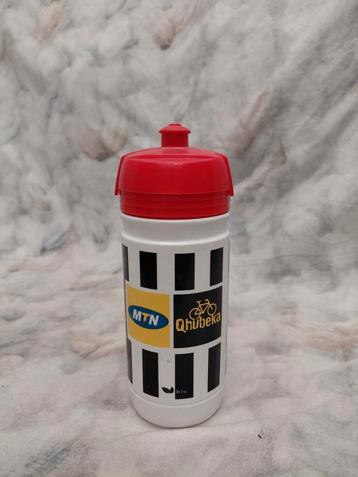 Elite bidon  beschikbaar voor biedingen