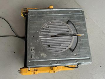 DeWALT DW743 Tafelzaag / Afkortzaag / Verstekzaag beschikbaar voor biedingen