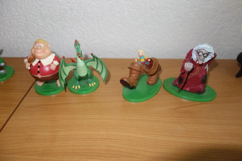 Efteling poppetjes - 11 stuks - nog slechts 8, Verzamelen, Poppetjes en Figuurtjes, Zo goed als nieuw, Ophalen of Verzenden