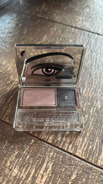 Cliniqie oogschaduw nr 15 als nieuw beschikbaar voor biedingen