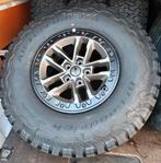 Jeep Wrangler bronze OEM 392 Velgen met Banden - Nieuw, Auto-onderdelen, Banden en Velgen, Ophalen, Nieuw, All Season, Banden en Velgen