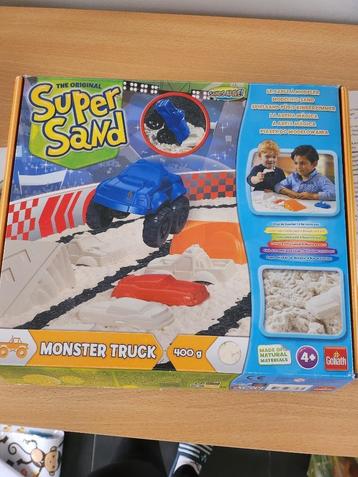 Super Sand Monster truck beschikbaar voor biedingen