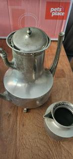 Verzilverde koffie/theepot en melkkan, Antiek en Kunst, Ophalen of Verzenden