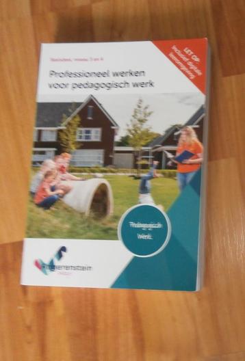Professioneel werken voor Pedagogisch werk paperback z.g.a.n beschikbaar voor biedingen