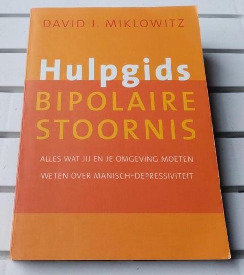 HULPGIDS BIPOLAIRE STOORNIS. Over manisch-depressiviteit, Boeken, Psychologie, Gelezen, Overige onderwerpen, Ophalen of Verzenden