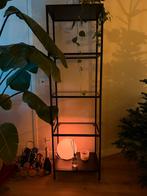 IKEA VITTSJÖ Stellingkast, zwart/glas, Huis en Inrichting, Kasten | Stellingkasten, Ophalen, Zo goed als nieuw