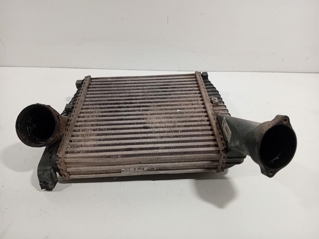 Intercooler radiateur Audi Q7, Onderdelen@venauto.nl, Van der Ven Autorecycling B.V., Gebruikt, Ettenseweg 76, 4706 PB Roosendaal, The Netherlands