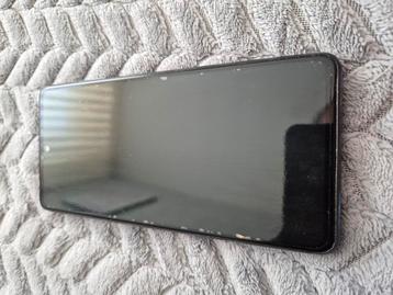 Samsung A52 beschikbaar voor biedingen