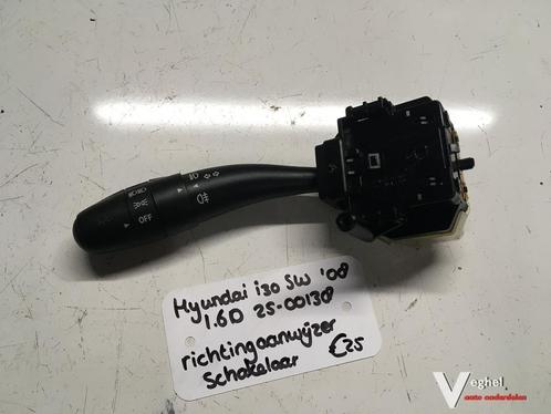 Hyundai I30 sw 2008 2500138   Richtingaanwijzer combischakel, Auto-onderdelen, Dashboard en Schakelaars, Gebruikt, Ophalen of Verzenden