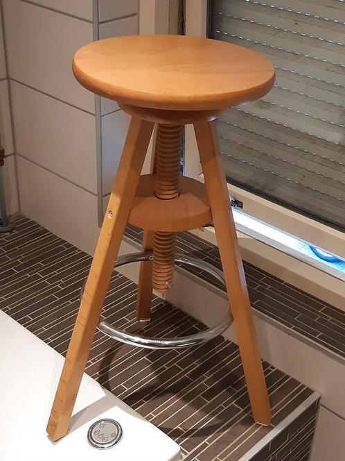 Beuken houten draaikruk / pianokruk / pottenbakkerskruk, Huis en Inrichting, Krukjes, Gebruikt, Hout, Ophalen