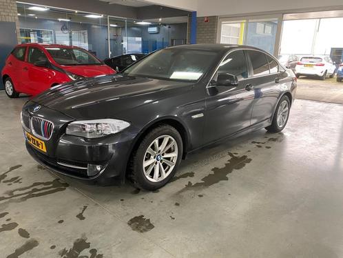 BMW 5-serie 528xi High Executive nieuwe motorblok!, Auto's, BMW, Bedrijf, Te koop, 5-Serie, 4x4, ABS, Airbags, Airconditioning