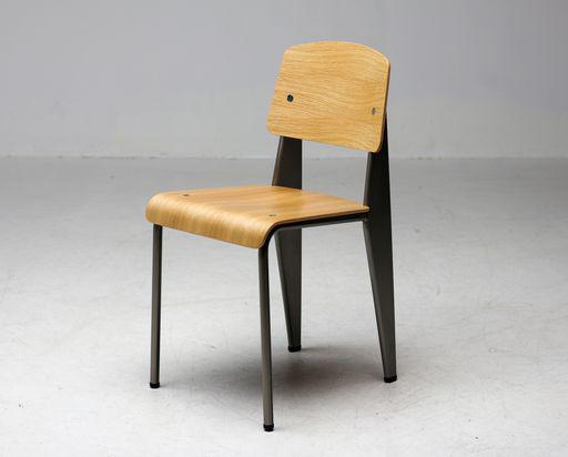 Vitra Jean Prouve standard Chair limited edition, Huis en Inrichting, Stoelen, Nieuw, Eén, Hout, Zwart, Ophalen