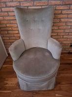 Antieke fauteuil met knopen, Ophalen of Verzenden