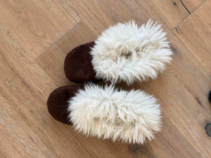 Warme Alpaca Sloffen - Handgemaakt in Peru, Kleding | Dames, Schoenen, Zo goed als nieuw, Pantoffels of Sloffen, Bruin, Ophalen