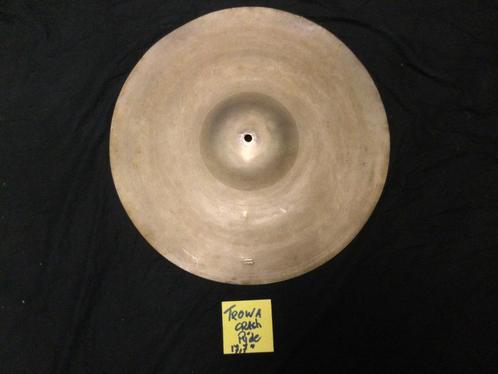Vintage crash / ride van Trowa, grote bell 17,7", Muziek en Instrumenten, Percussie, Gebruikt, Overige soorten, Ophalen of Verzenden
