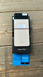 Samsung galaxy Z Flip 4 gold 256 GB met garantie, Ophalen of Verzenden