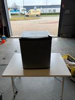 Mini koelkast goed werkend, Caravans en Kamperen, Ophalen of Verzenden, Zo goed als nieuw