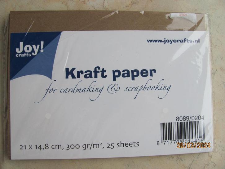 NIEUW 23 x Joy Crafts bruin KRAFT PAPER 300 grams 8089/0204, Hobby en Vrije tijd, Kaarten | Zelf maken, Zo goed als nieuw, Blanco kaart of Basiskaart