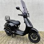 vespa sprint gezocht, Fietsen en Brommers, Scooters | Vespa, Ophalen of Verzenden, Zo goed als nieuw, Benzine