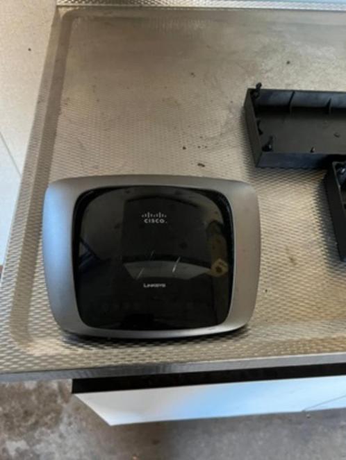 linksys cisco wireless broadband router, Computers en Software, Routers en Modems, Gebruikt, Router, Ophalen of Verzenden