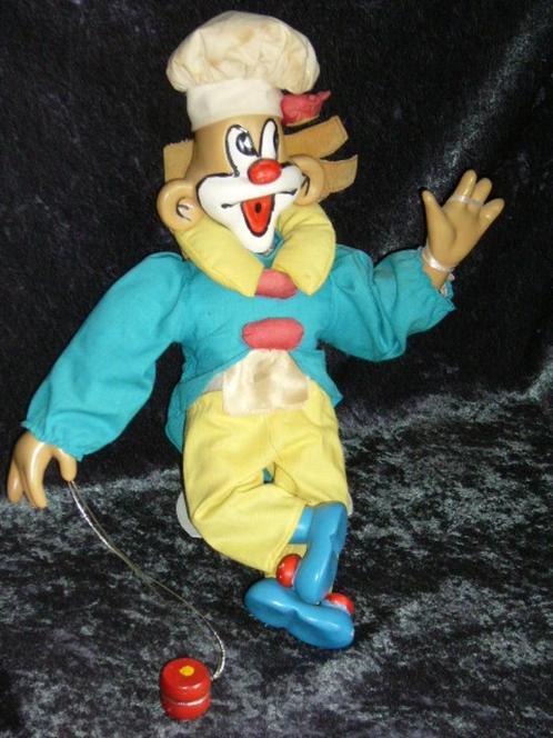 Clown Beeldje Vintage (Kunststof/Keramiek?), Verzamelen, Beelden en Beeldjes, Zo goed als nieuw, Mens, Ophalen