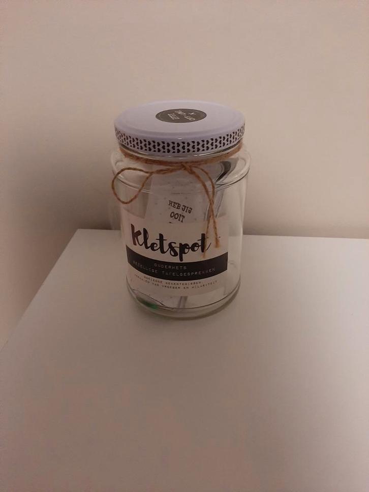 Kletspot - Gespreksstarter, Hobby en Vrije tijd, Gezelschapsspellen | Bordspellen, Zo goed als nieuw, Een of twee spelers, Drie of vier spelers