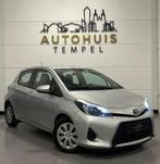 Toyota Yaris 1.5 Full Hybrid Aspiration Airco Automaat Clima, Auto's, Gebruikt, 4 cilinders, Bedrijf, Grijs