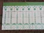315cm Antieke tegels lichtgroene afbeelding tulpen en rand, Antiek en Kunst, Antiek | Wandborden en Tegels, Ophalen