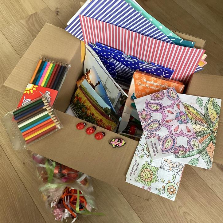 Knutselspullen van alles wat, Hobby en Vrije tijd, Knutselen, Zo goed als nieuw, Materiaal, Ophalen