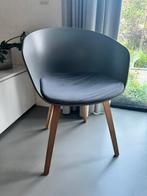 2 hay stoelen AAC22, Ophalen, Zo goed als nieuw, Wit