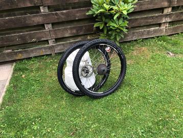 Set Wielen 26 inch achterwiel 9 cassette versnell. schijfrem beschikbaar voor biedingen