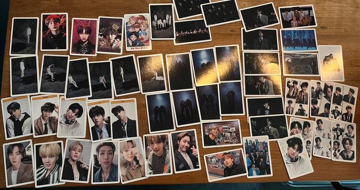 Bangtan Boys (BTS) 54 Photocards Collection Map of the Soul, Hobby en Vrije tijd, Verzamelkaartspellen | Overige, Zo goed als nieuw