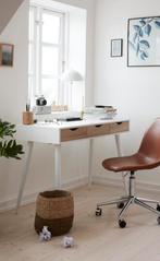 Jysk bureau als nieuw!, Huis en Inrichting, Bureaus, Ophalen, Zo goed als nieuw
