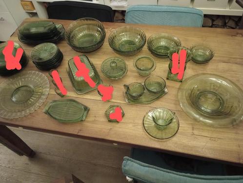 41 delen / Copier Neerlandia groen servies / Leerdam,  glas, Antiek en Kunst, Antiek | Glas en Kristal, Ophalen of Verzenden
