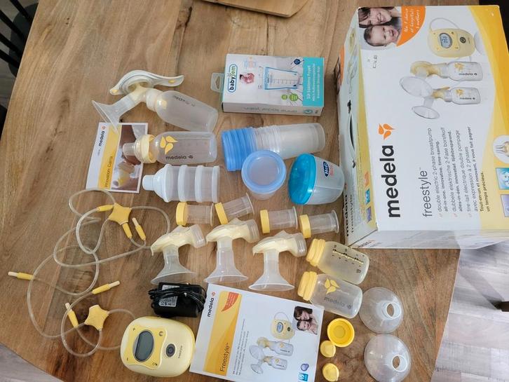 Medela Freestyle 2-Fase elektrische borstkolf., Kinderen en Baby's, Babyvoeding en Toebehoren, Gebruikt, Borstkolf, Ophalen