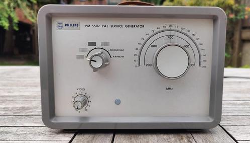 Philips PM5507S PAL testbeeldgenerator werkend., Doe-het-zelf en Verbouw, Meetapparatuur, Gebruikt, Overige meters, Ophalen